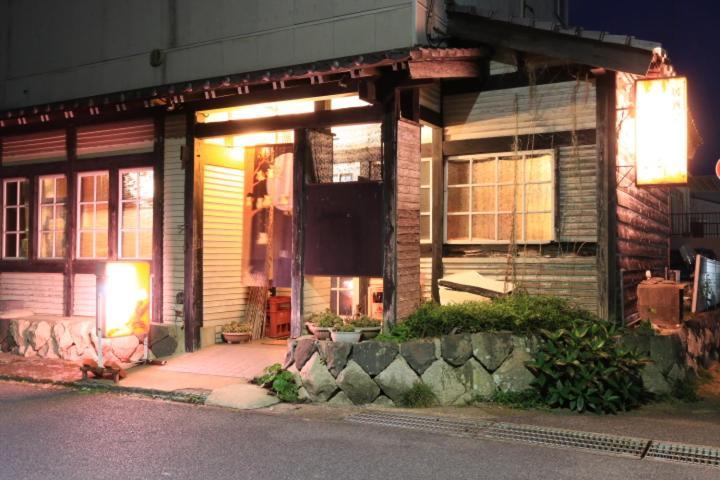Pikaichi Second Hotel Goto Eksteriør billede